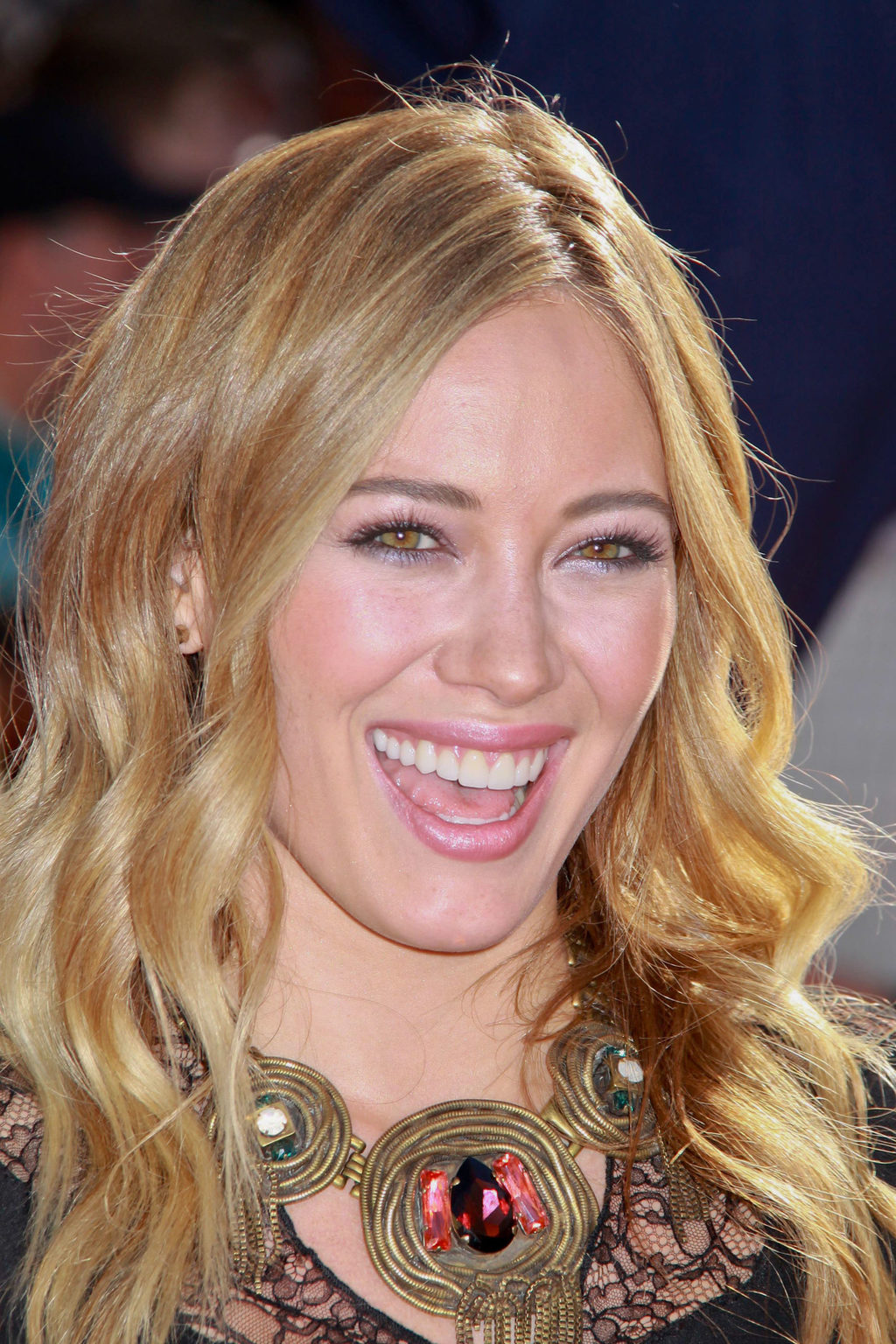 A Week in Her Style: Hilary Duff - College Fashion