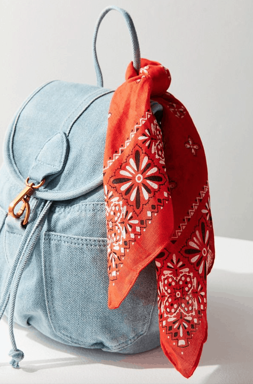 How to Wear a Bandana on Your Bag - The Handle Wrap 