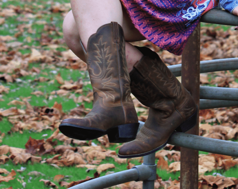 Looks on Campus: Abbey - Grand Valley State University - College Fashion