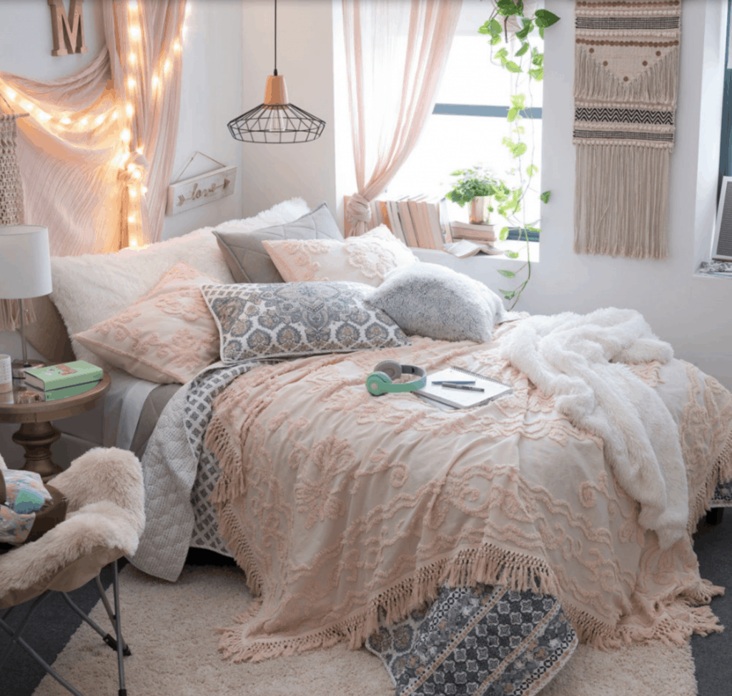 pretty bed comforters