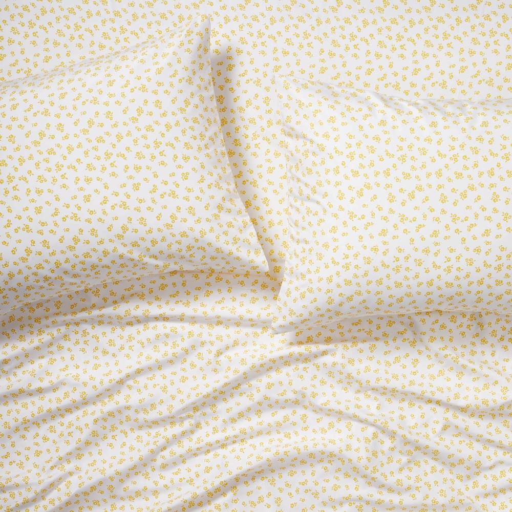Floral microfiber sheets from Dormify in pastel yellow