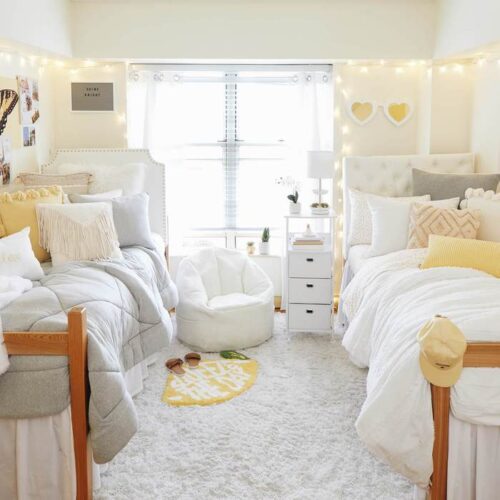 How to Choose a Dorm Color Scheme (Plus 15+ Examples!)