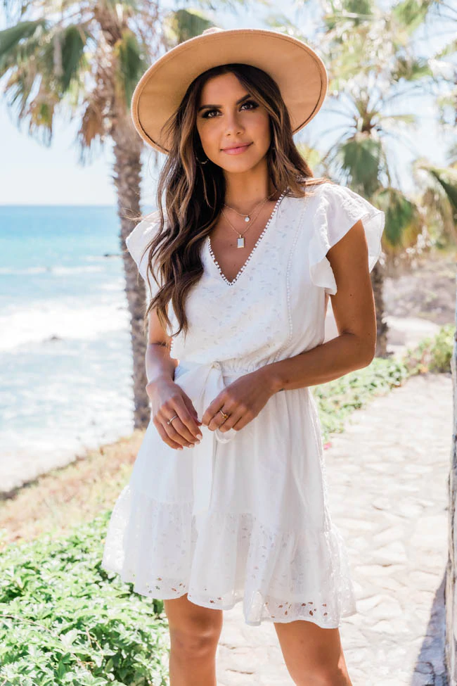 25 of the Best White Dresses for 2023 - College Fashion