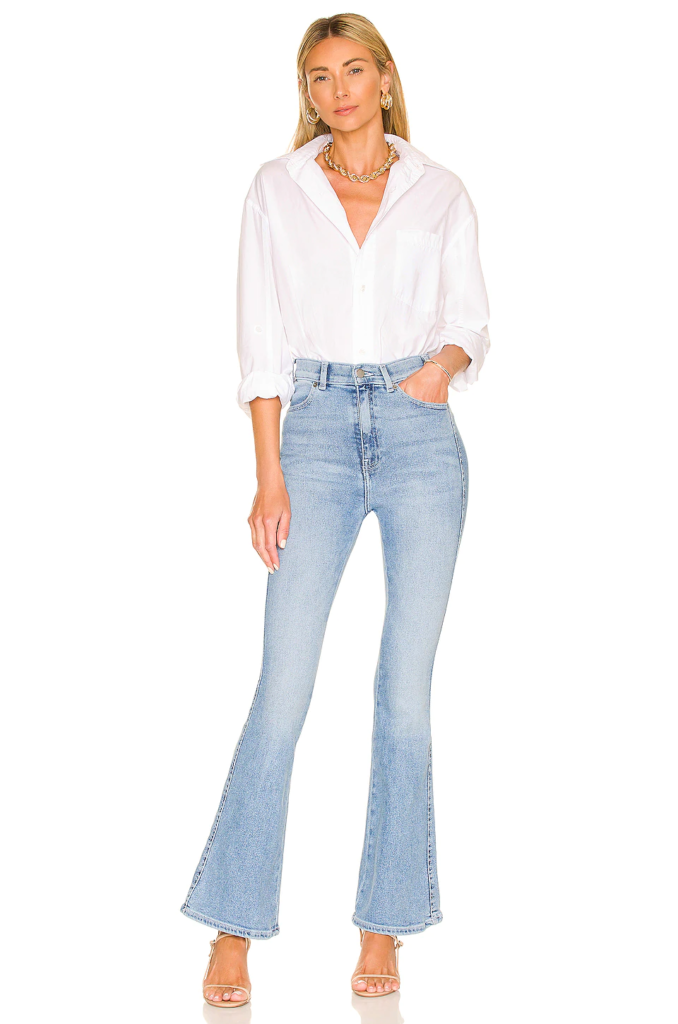 The Best Flare Jeans Outfit Ideas You'll Obsess Over