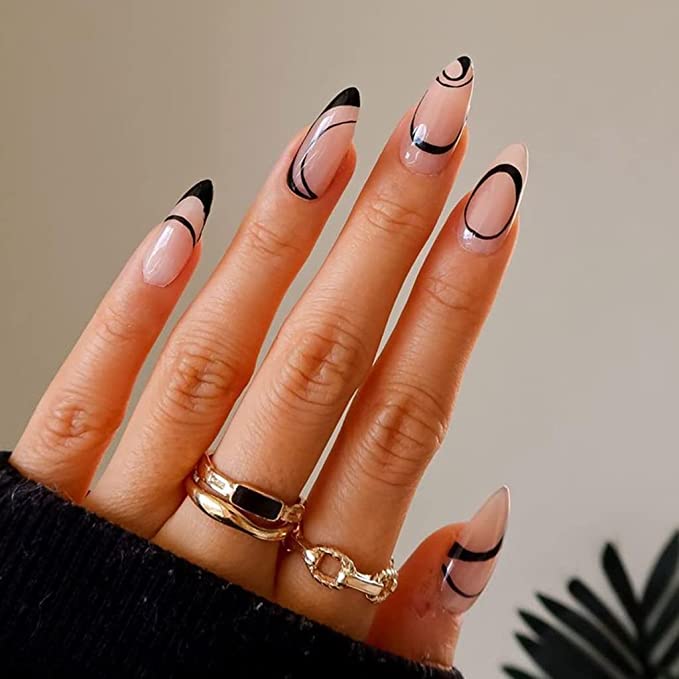 13 Trendy Clear Nail Designs for You to Try College Fashion