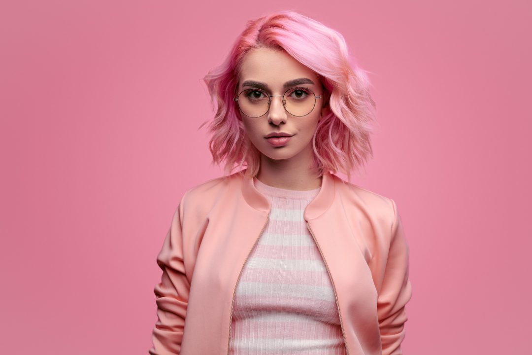 Short Two-Tone Cyber Girl Hair in Blonde to Pink