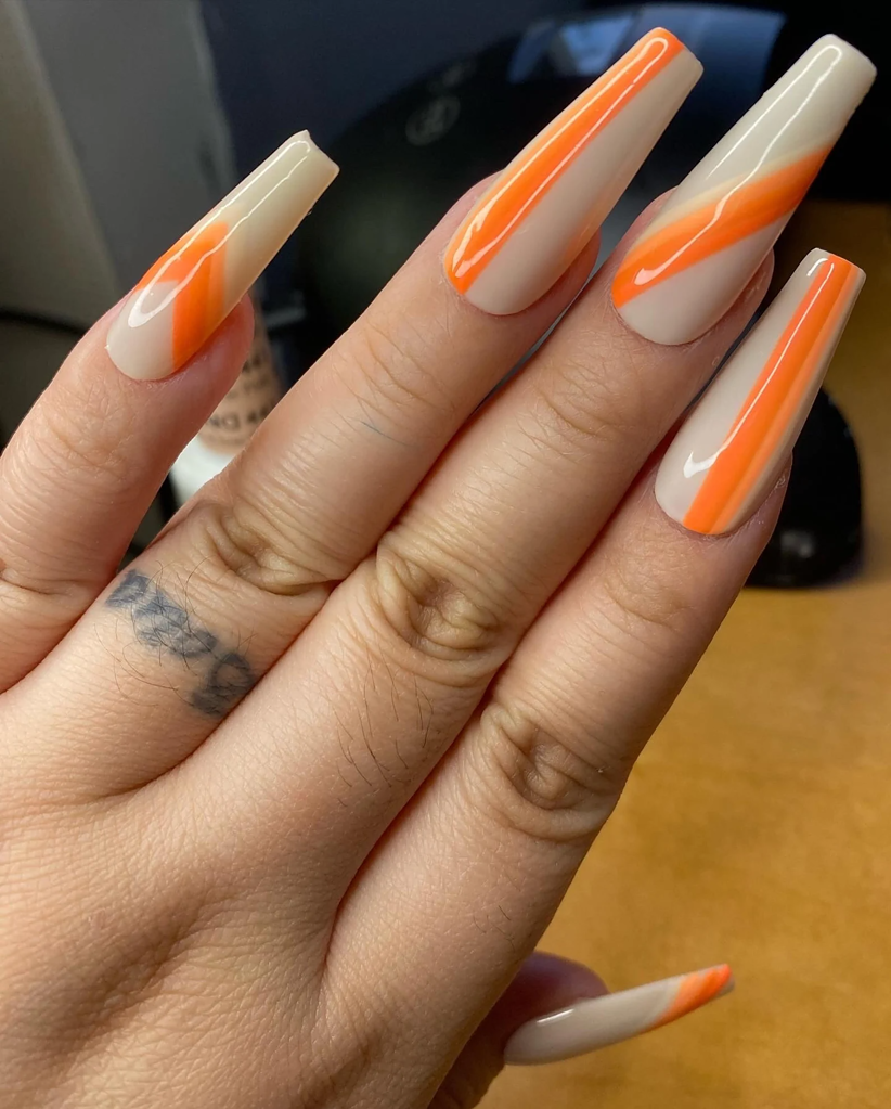 All Our Favorite Orange Nails You'll Want to Copy ASAP