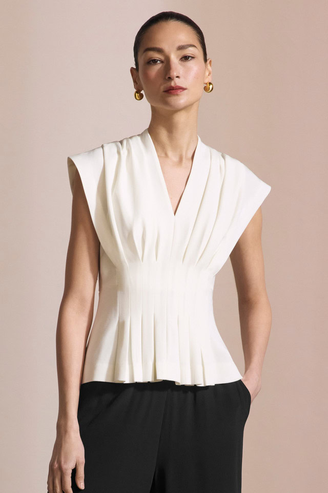 Clever Crepe Tivoli Top Ivory