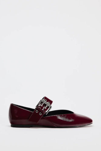 Zara burgundy buckled flats