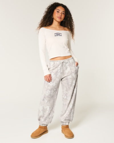 Hollister camo joggers